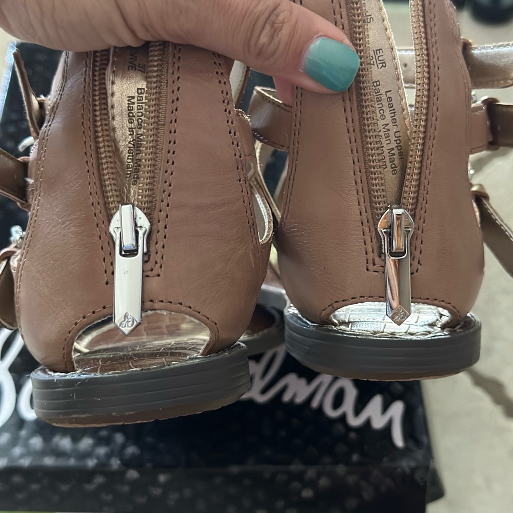 Sam Edelman tan sandals sz. 7 - Picture 4 of 5